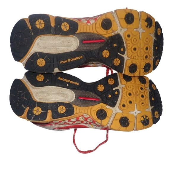 New Balance Run Disney 2015 Womens Sz 8 Shoes Minnie Mouse 860v5 Red Running - Picture 8 of 9